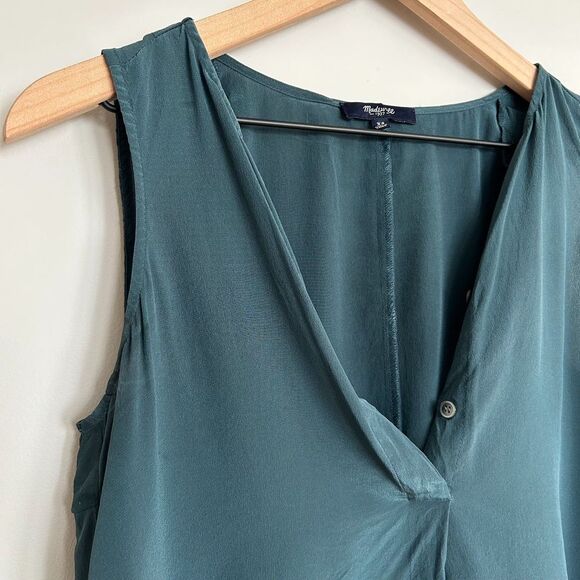 Madewell Composition Silk Tank - Dark Spruce - Picture 7 of 9